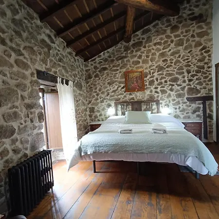 Complejo Rural Aira Sacra-ribeira Sacra Apartment